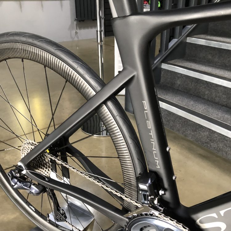 Storck Aerfast Platinum, Ultegra Di2/Vision/Mavic Build - The Gorilla Firm