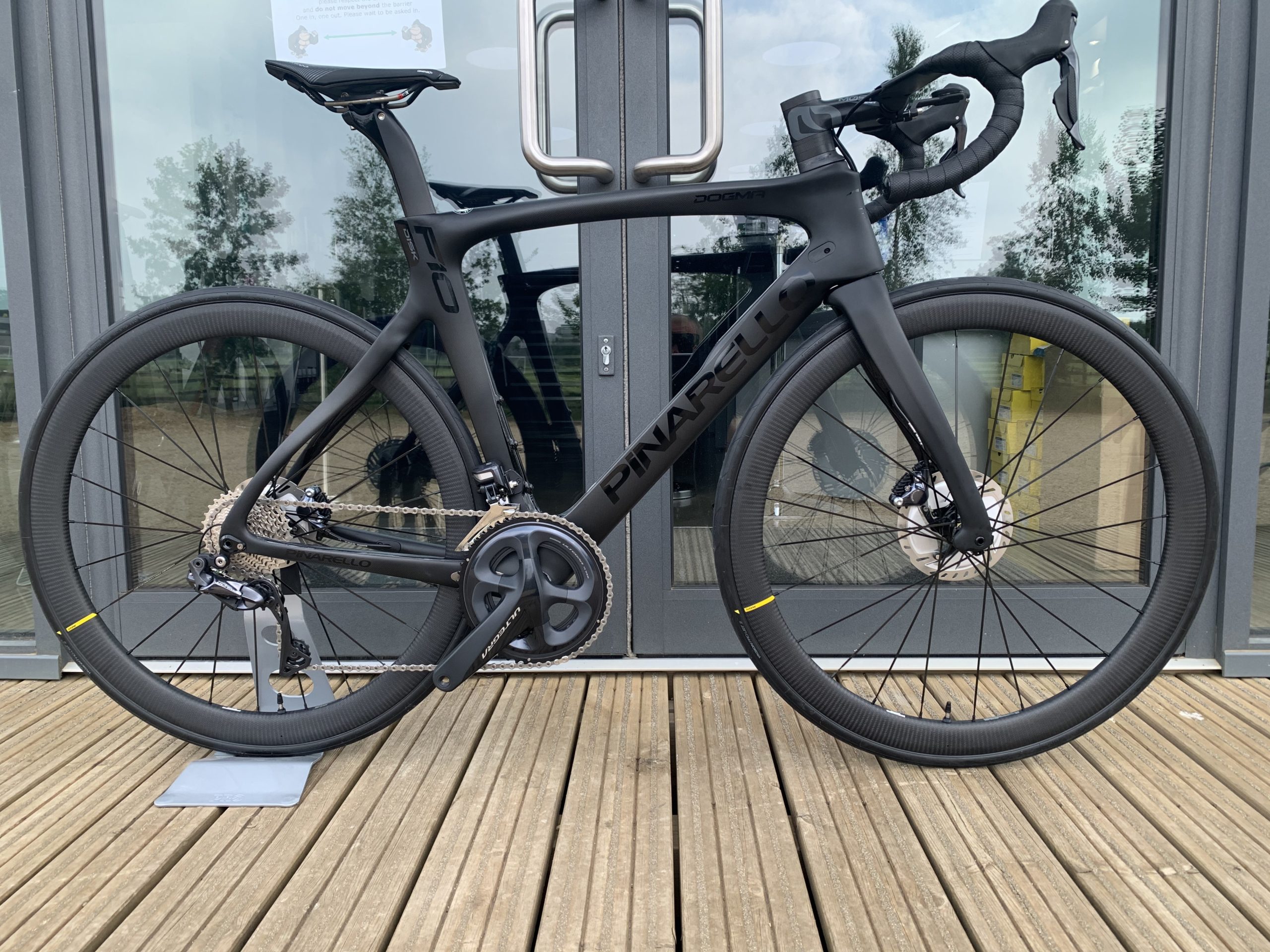 pinarello ultegra disc